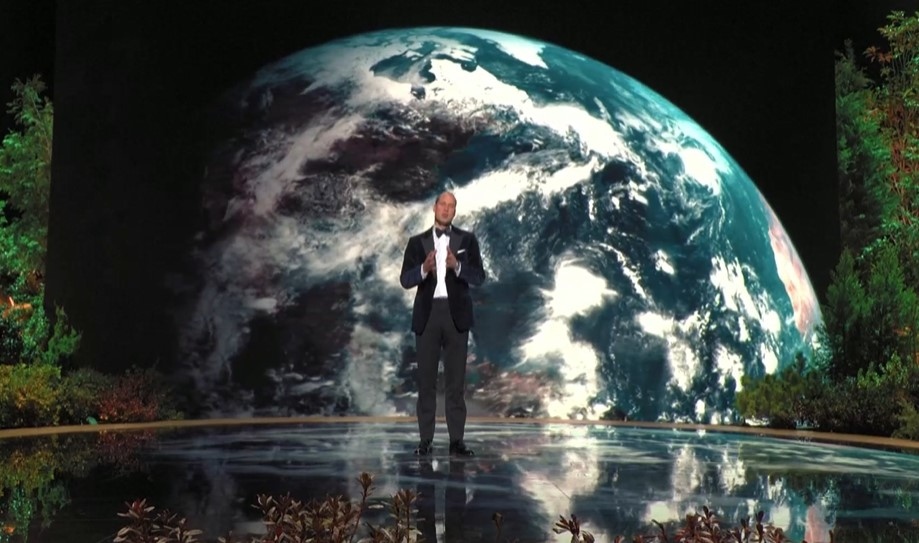 Принц Уилям изнесе реч и почете победителите на церемонията по